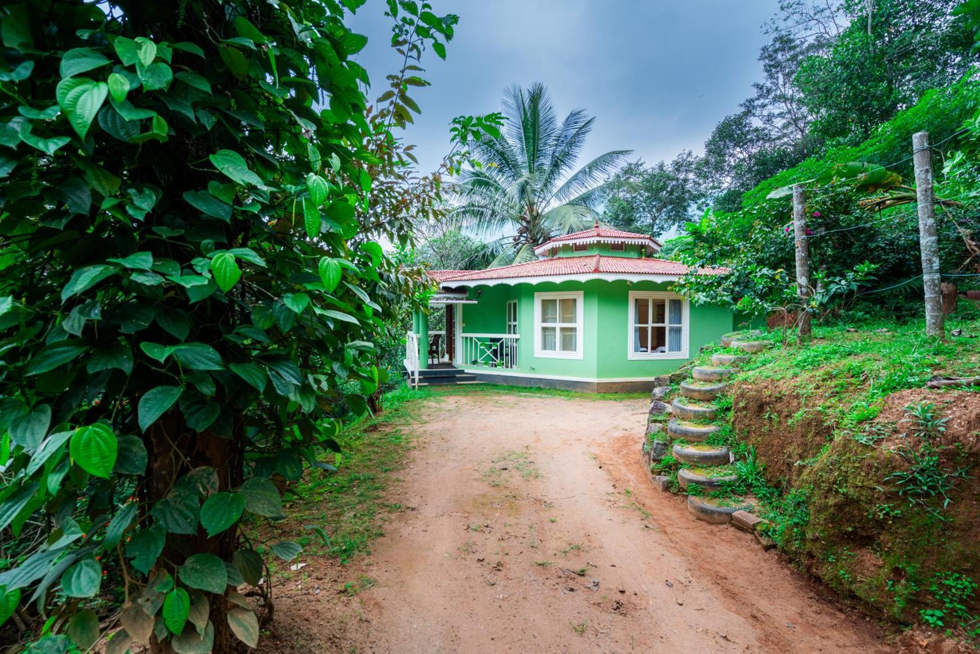 Nature Routes Cottage Munnar Buitenkant foto